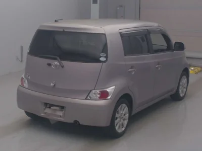Toyota bB