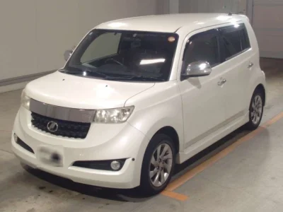 Toyota bB