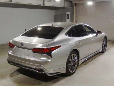 Lexus LS500h