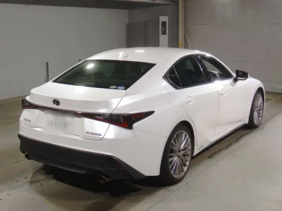 Lexus IS300h