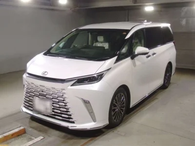 Lexus LM500h