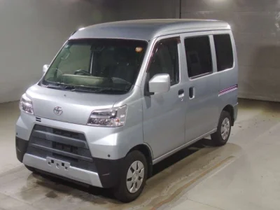 Toyota Pixis Van