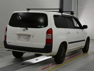 Toyota Succeed