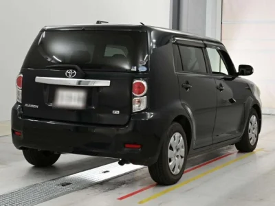 Toyota Corolla Rumion