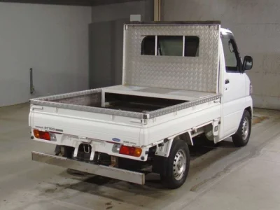Nissan CLIPPER TRUCK