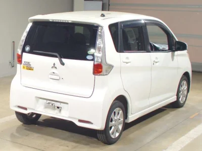 Mitsubishi EK CUSTOM