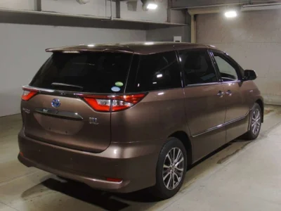 Toyota Estima Hybrid