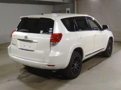 Toyota Vanguard