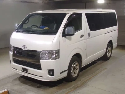 Toyota HiAce Van