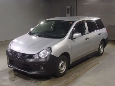 Nissan AD