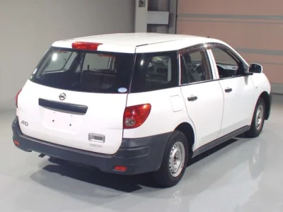 Nissan AD