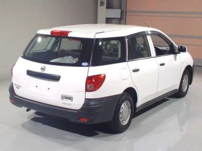 Nissan AD