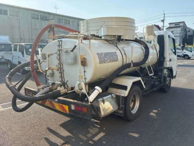 Mitsubishi Fuso Canter