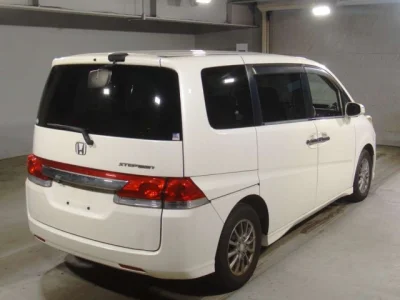 Honda STEP WAGON