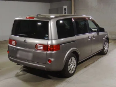 Nissan LAFESTA