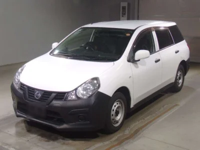 Nissan AD