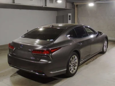 Lexus LS500h