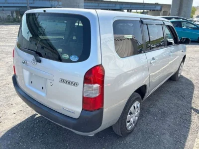 Toyota Succeed