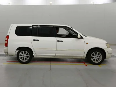 Toyota Succeed