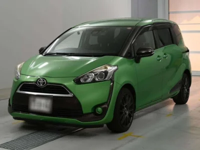 Toyota Sienta