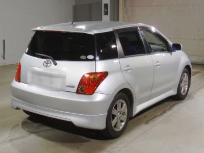 Toyota Ist