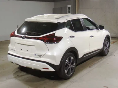Nissan KICKS
