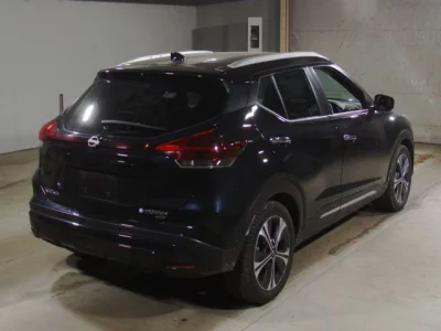 Nissan KICKS