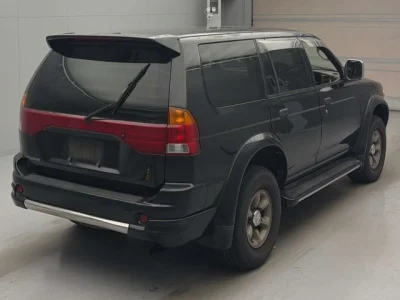 Mitsubishi Challenger
