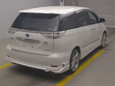 Toyota Estima Hybrid