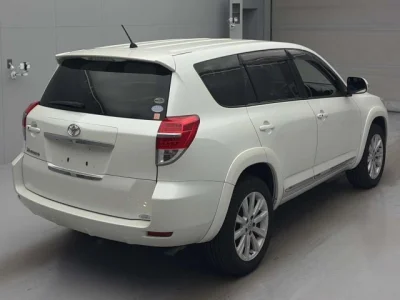 Toyota Vanguard