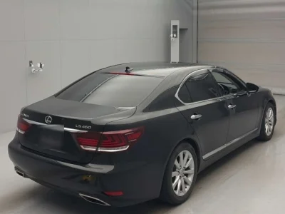 Lexus LS460L