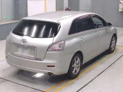 Toyota Mark X Zio