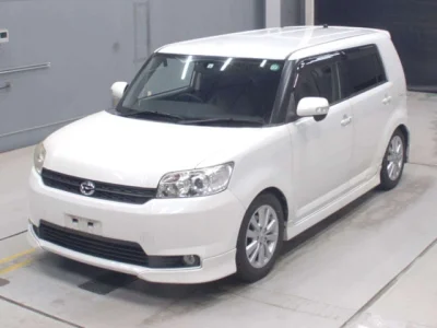 Toyota Corolla Rumion