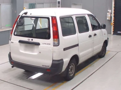 Toyota LiteAce Van