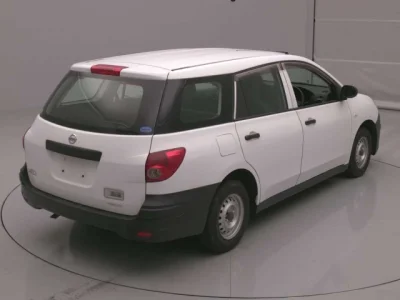 Nissan AD