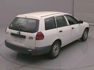 Nissan AD