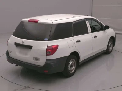 Nissan AD