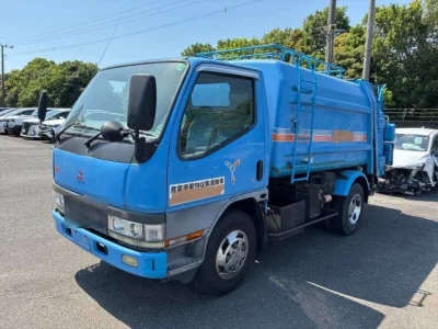 Mitsubishi Fuso Canter