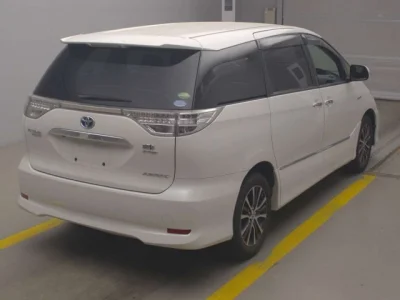 Toyota Estima Hybrid