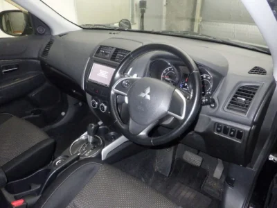 Mitsubishi RVR