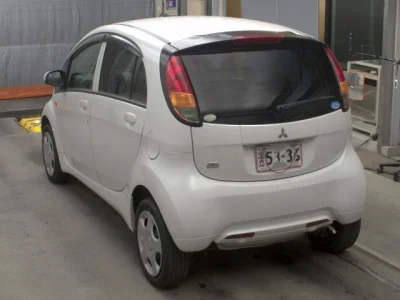 Mitsubishi I