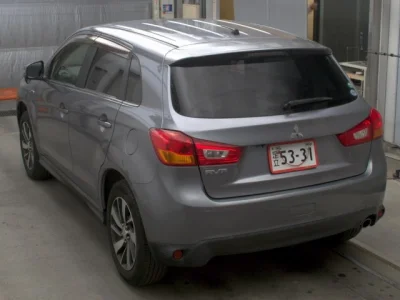 Mitsubishi RVR