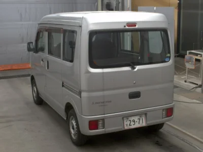 Mitsubishi MINICAB VAN