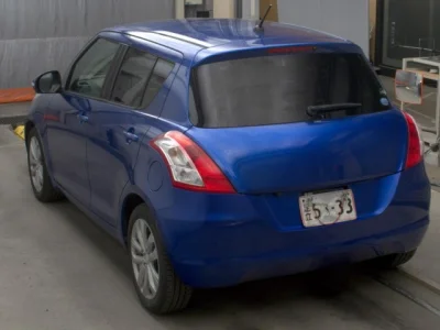 Suzuki SWIFT