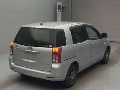 Toyota Raum