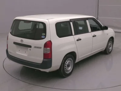 Toyota Succeed