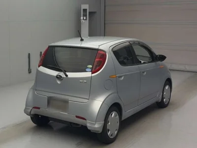 Subaru R2