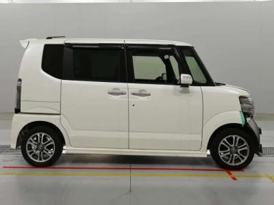 Honda N BOX PLUS