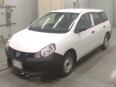Nissan AD