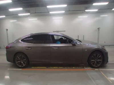 Lexus LS500